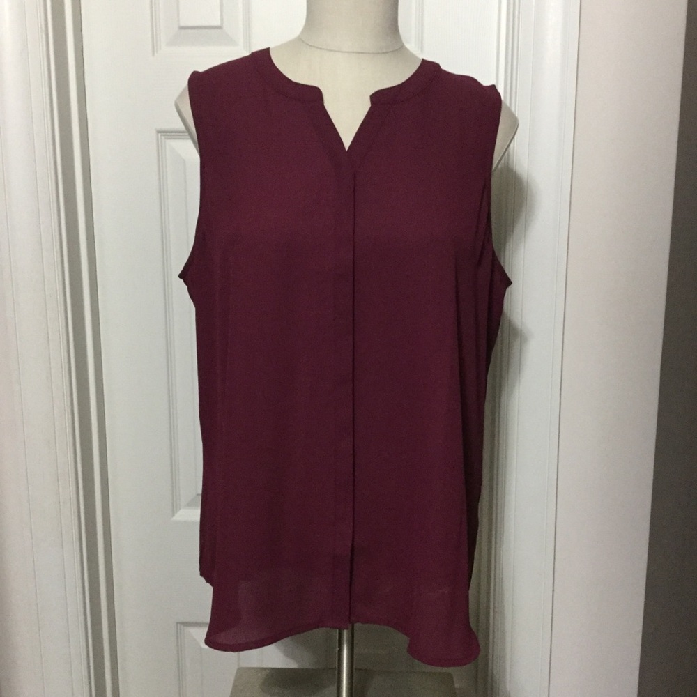 Apt. 9 burgundy top